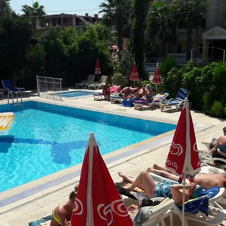 Albatros Aparthotel